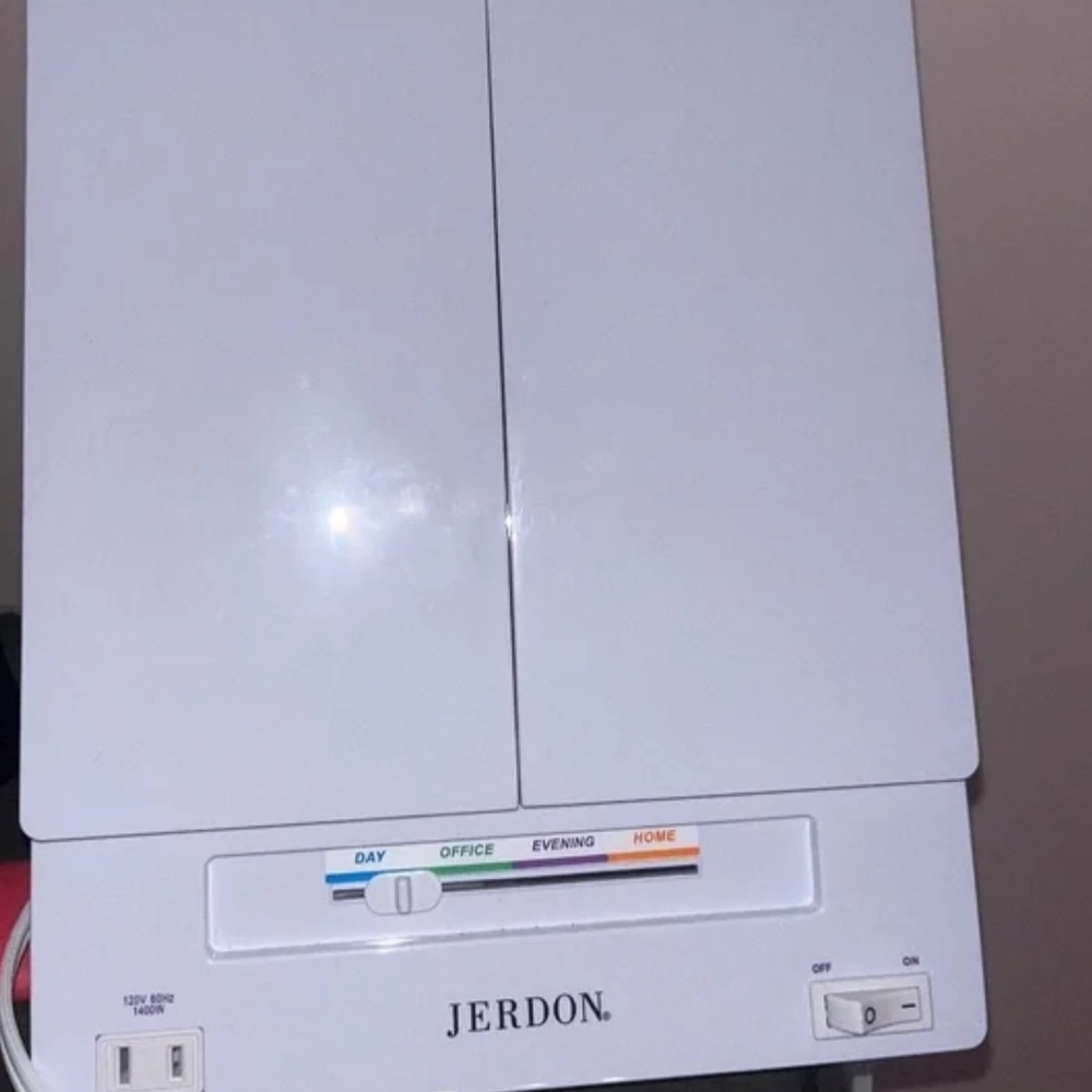 Jerdon Vanity Mirror - image 1